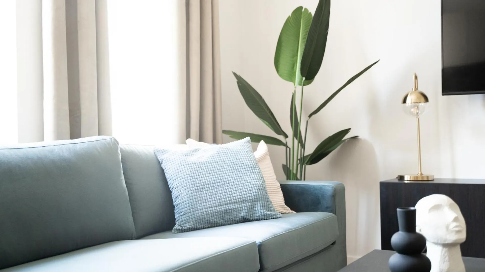 Stockholm Style Designer In Limpertsberg Apartment Luxembourg